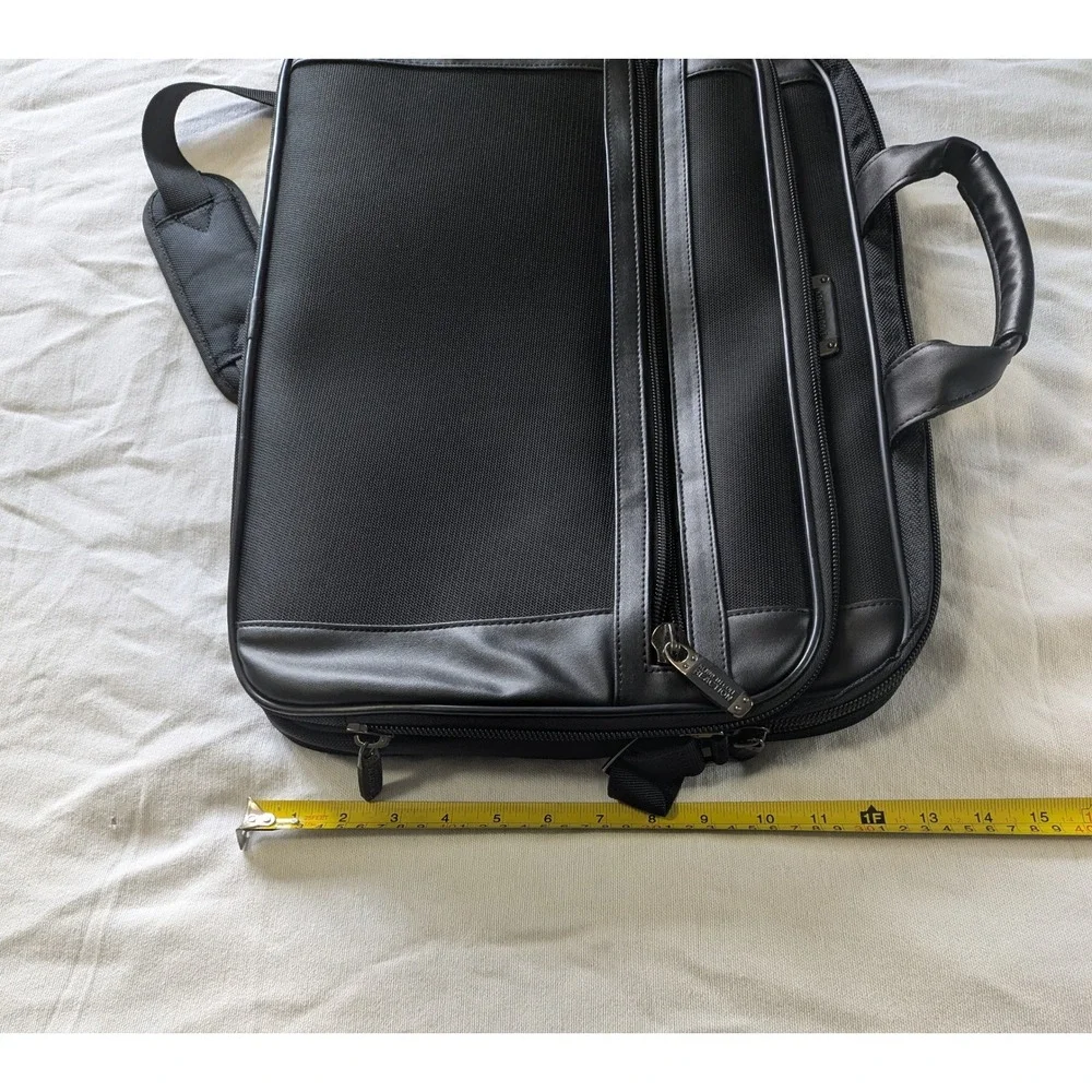 Kenneth Cole Reaction Briefcase Bag Black Nylon Laptop Messenger Bag R-Tech